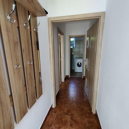 Apartman Pod Lipou - Samostatny Objekt Jaroměř Esterno foto
