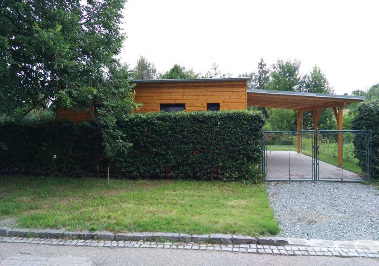 Apartman Pod Lipou - Samostatny Objekt Jaroměř Esterno foto
